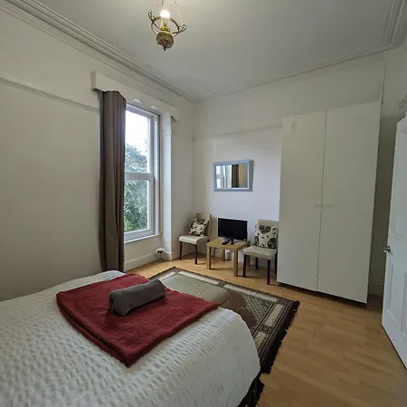 Ensuite Room In Family Home Sketty 5 Swansea Exterior photo